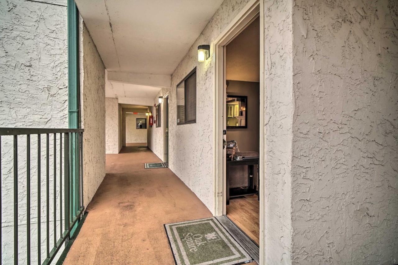 Cozy Downtown Gatlinburg Condo With Pool Access Екстериор снимка